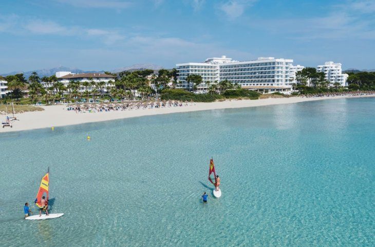 Playa Esperanza Resort <div class="m-page-header__rating"><span class="m-page-header__rating--star"></span><span class="m-page-header__rating--star"></span><span class="m-page-header__rating--star"></span><span class="m-page-header__rating--star"></span></div>