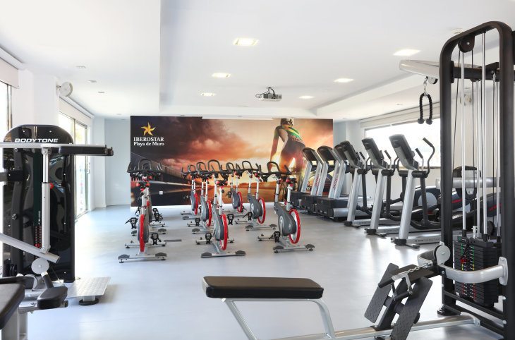Iberostar Waves Playa de Muro <div class="m-page-header__rating"><span class="m-page-header__rating--star"></span><span class="m-page-header__rating--star"></span><span class="m-page-header__rating--star"></span><span class="m-page-header__rating--star"></span></div>