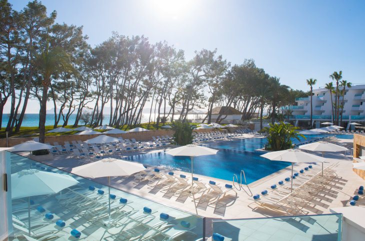 Iberostar Waves Playa de Muro <div class="m-page-header__rating"><span class="m-page-header__rating--star"></span><span class="m-page-header__rating--star"></span><span class="m-page-header__rating--star"></span><span class="m-page-header__rating--star"></span></div>