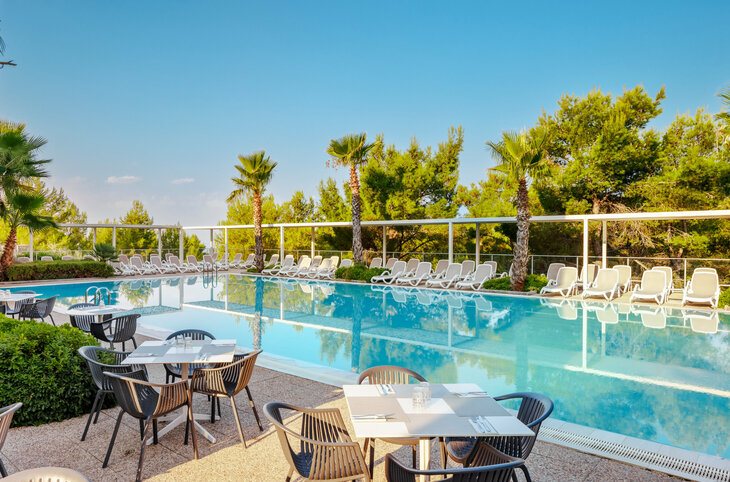 Gava Waterman Milna Resort <div class="m-page-header__rating"><span class="m-page-header__rating--star"></span><span class="m-page-header__rating--star"></span><span class="m-page-header__rating--star"></span><span class="m-page-header__rating--star"></span></div>