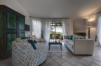 Villa Iris