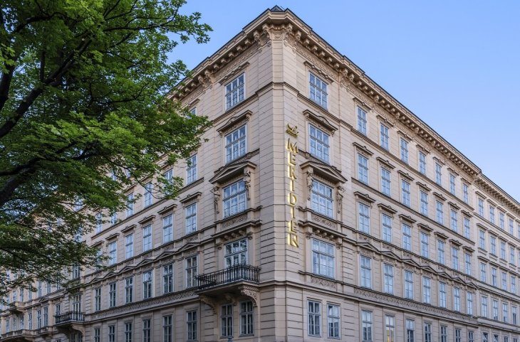 Le Méridien Vienna <div class="m-page-header__rating"><span class="m-page-header__rating--star"></span><span class="m-page-header__rating--star"></span><span class="m-page-header__rating--star"></span><span class="m-page-header__rating--star"></span><span class="m-page-header__rating--star"></span></div>