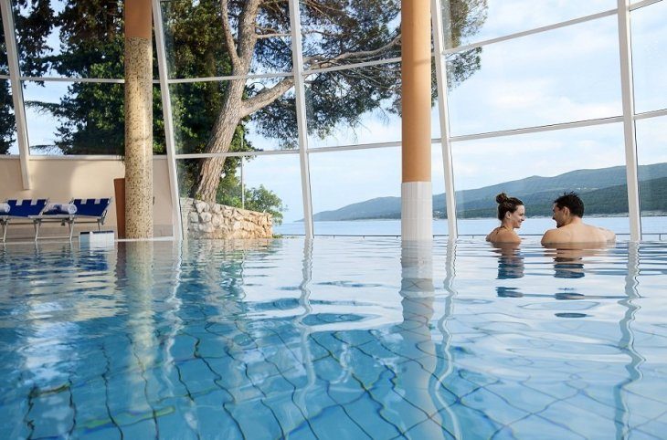 Hotel & Casa Valamar Sanfior <div class="m-page-header__rating"><span class="m-page-header__rating--star"></span><span class="m-page-header__rating--star"></span><span class="m-page-header__rating--star"></span><span class="m-page-header__rating--star"></span></div>