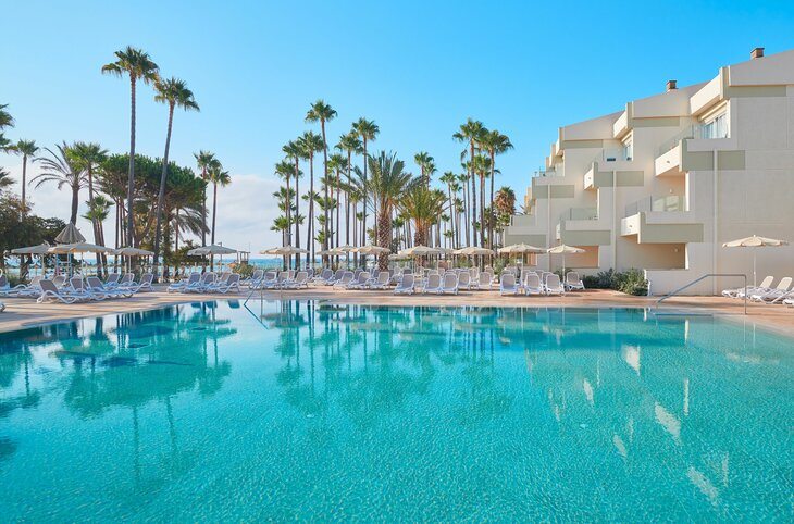 Hipotels Mediterraneo Club <div class="m-page-header__rating"><span class="m-page-header__rating--star"></span><span class="m-page-header__rating--star"></span><span class="m-page-header__rating--star"></span><span class="m-page-header__rating--star"></span></div>