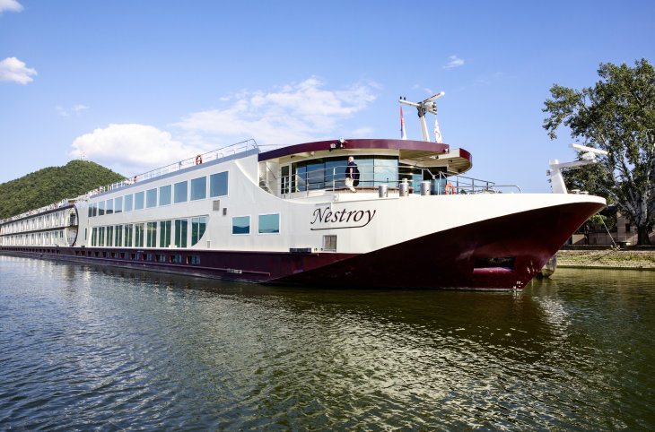 Flusskreuzfahrt MS Nestroy <div class="m-page-header__rating"><span class="m-page-header__rating--star"></span><span class="m-page-header__rating--star"></span><span class="m-page-header__rating--star"></span><span class="m-page-header__rating--star"></span></div>
