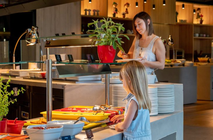 Family Hotel Amarin <div class="m-page-header__rating"><span class="m-page-header__rating--star"></span><span class="m-page-header__rating--star"></span><span class="m-page-header__rating--star"></span><span class="m-page-header__rating--star"></span></div>