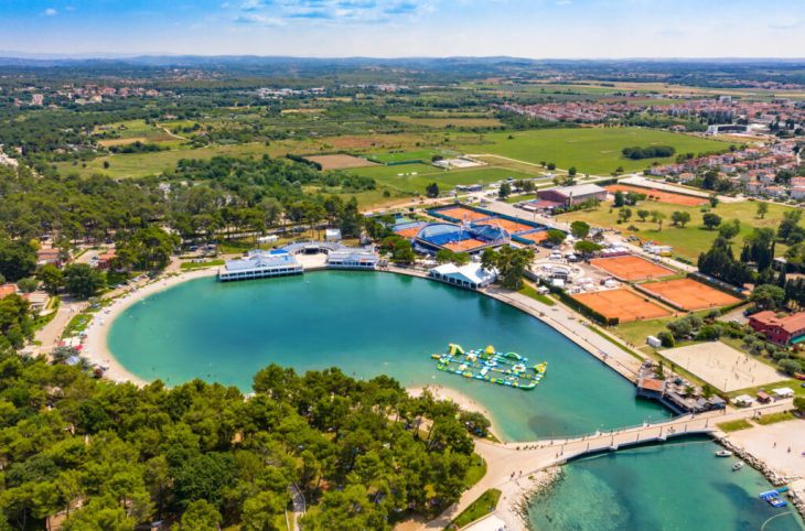 Istrian Villas Plava Laguna <div class="m-page-header__rating"><span class="m-page-header__rating--star"></span><span class="m-page-header__rating--star"></span><span class="m-page-header__rating--star"></span><span class="m-page-header__rating--star"></span></div>
