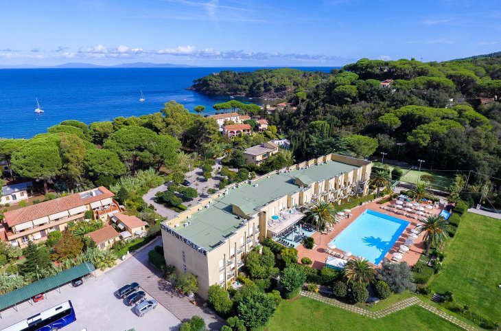 Acacie Hotel <div class="m-page-header__rating"><span class="m-page-header__rating--star"></span><span class="m-page-header__rating--star"></span><span class="m-page-header__rating--star"></span><span class="m-page-header__rating--star"></span></div>