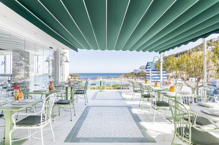 Mongibello Ibiza <div class="m-page-header__rating"><span class="m-page-header__rating--star"></span><span class="m-page-header__rating--star"></span><span class="m-page-header__rating--star"></span><span class="m-page-header__rating--star"></span></div>