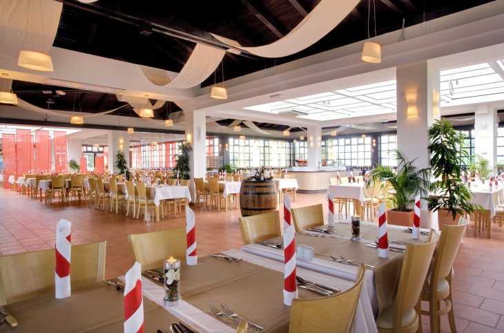 Valamar Tamaris Resort & Tamaris Villas <div class="m-page-header__rating"><span class="m-page-header__rating--star"></span><span class="m-page-header__rating--star"></span><span class="m-page-header__rating--star"></span><span class="m-page-header__rating--star"></span></div>