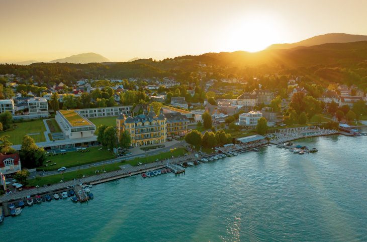 Falkensteiner Schlosshotel Velden <div class="m-page-header__rating"><span class="m-page-header__rating--star"></span><span class="m-page-header__rating--star"></span><span class="m-page-header__rating--star"></span><span class="m-page-header__rating--star"></span><span class="m-page-header__rating--star"></span></div>