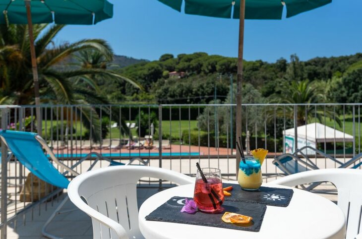 Acacie Residenz <div class="m-page-header__rating"><span class="m-page-header__rating--star"></span><span class="m-page-header__rating--star"></span><span class="m-page-header__rating--star"></span><span class="m-page-header__rating--star"></span></div>