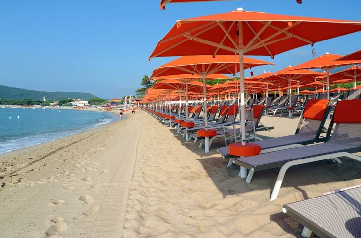 Dei Coralli <div class="m-page-header__rating"><span class="m-page-header__rating--star"></span><span class="m-page-header__rating--star"></span><span class="m-page-header__rating--star"></span></div>