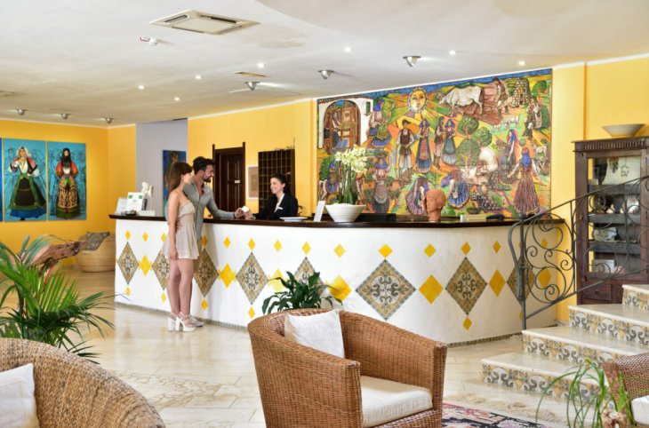 Experience Hotel Orlando <div class="m-page-header__rating"><span class="m-page-header__rating--star"></span><span class="m-page-header__rating--star"></span><span class="m-page-header__rating--star"></span><span class="m-page-header__rating--star"></span></div>