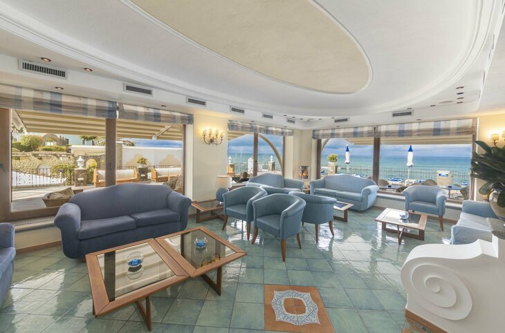 Wanderreise Ischia - Hotel Tritone Terme <div class="m-page-header__rating"><span class="m-page-header__rating--star"></span><span class="m-page-header__rating--star"></span><span class="m-page-header__rating--star"></span><span class="m-page-header__rating--star"></span></div>