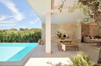 Deluxe Two Bedroom Residence Privatpool
