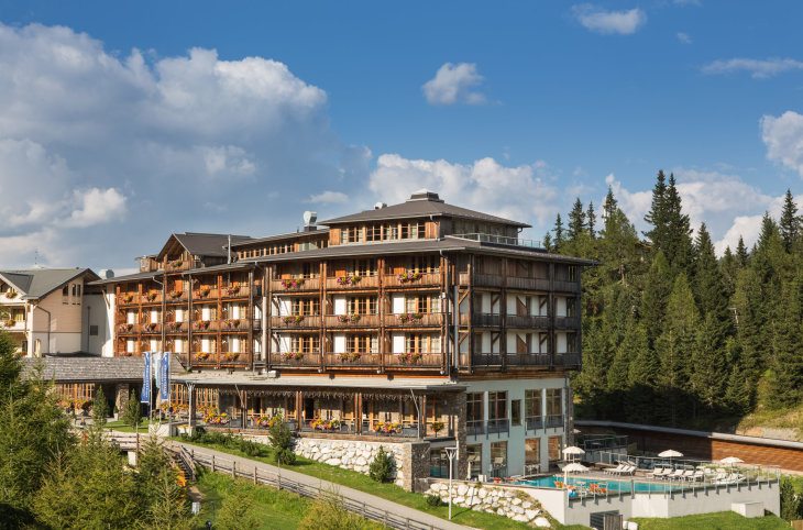 Falkensteiner Hotel Cristallo <div class="m-page-header__rating"><span class="m-page-header__rating--star"></span><span class="m-page-header__rating--star"></span><span class="m-page-header__rating--star"></span><span class="m-page-header__rating--star"></span><span class="m-page-header__rating--s ">s</span></div>