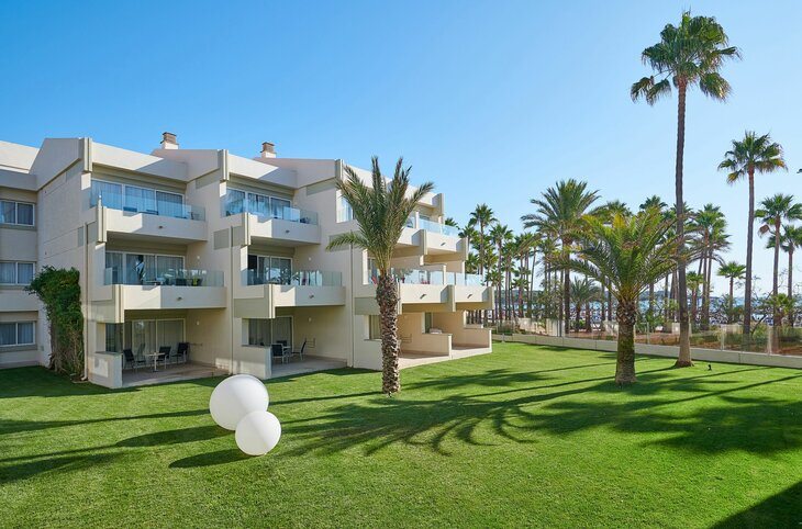 Hipotels Mediterraneo Club <div class="m-page-header__rating"><span class="m-page-header__rating--star"></span><span class="m-page-header__rating--star"></span><span class="m-page-header__rating--star"></span><span class="m-page-header__rating--star"></span></div>