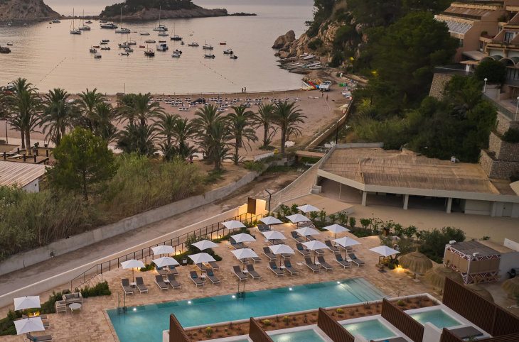 The Club Cala San Miguel Hotel (adults only), Curio Collection by Hilton <div class="m-page-header__rating"><span class="m-page-header__rating--star"></span><span class="m-page-header__rating--star"></span><span class="m-page-header__rating--star"></span><span class="m-page-header__rating--star"></span><span class="m-page-header__rating--star"></span></div>