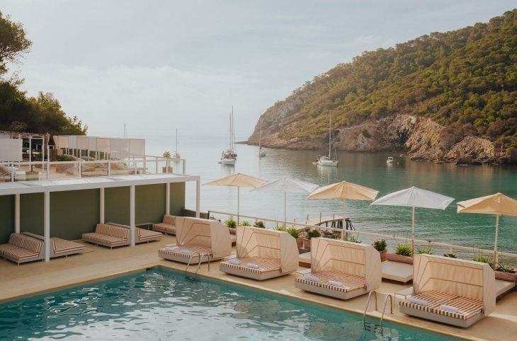 Hyde Ibiza <div class="m-page-header__rating"><span class="m-page-header__rating--star"></span><span class="m-page-header__rating--star"></span><span class="m-page-header__rating--star"></span><span class="m-page-header__rating--star"></span></div>