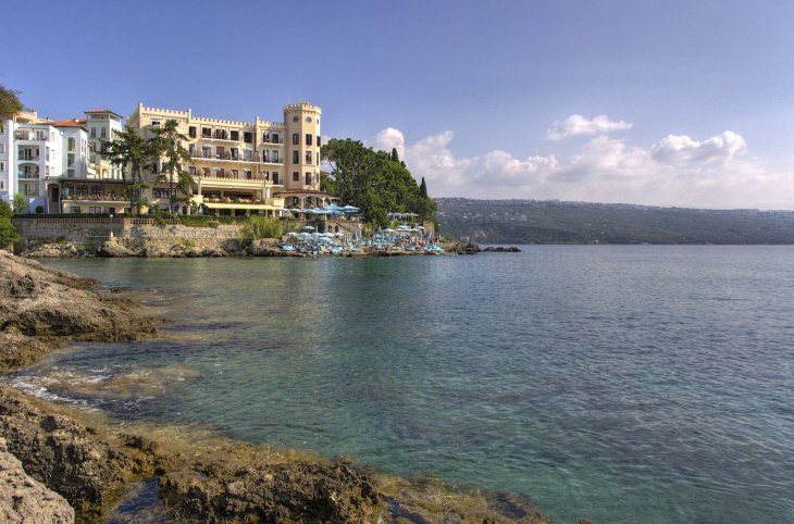 Hotel Miramar <div class="m-page-header__rating"><span class="m-page-header__rating--star"></span><span class="m-page-header__rating--star"></span><span class="m-page-header__rating--star"></span><span class="m-page-header__rating--star"></span><span class="m-page-header__rating--s ">s</span></div>