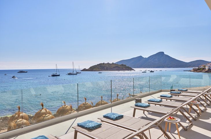 Universal Hotel Aquamarin <div class="m-page-header__rating"><span class="m-page-header__rating--star"></span><span class="m-page-header__rating--star"></span><span class="m-page-header__rating--star"></span><span class="m-page-header__rating--star"></span></div>