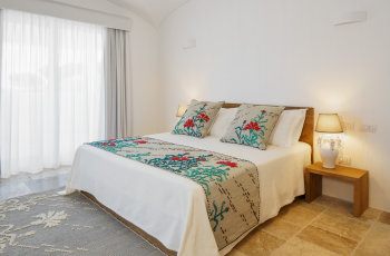 Queen Suite mit Poolblick