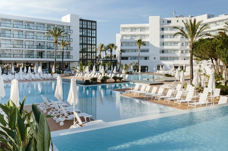 Alua Soul Ibiza (adults only) <div class="m-page-header__rating"><span class="m-page-header__rating--star"></span><span class="m-page-header__rating--star"></span><span class="m-page-header__rating--star"></span><span class="m-page-header__rating--star"></span></div>