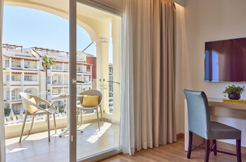 One Bedroom Suite