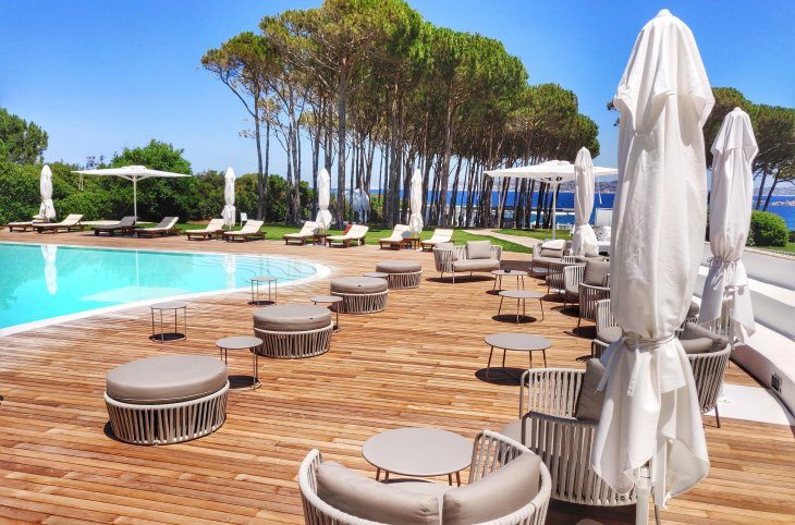 La Coluccia Hotel & Beach Club <div class="m-page-header__rating"><span class="m-page-header__rating--star"></span><span class="m-page-header__rating--star"></span><span class="m-page-header__rating--star"></span><span class="m-page-header__rating--star"></span><span class="m-page-header__rating--star"></span></div>