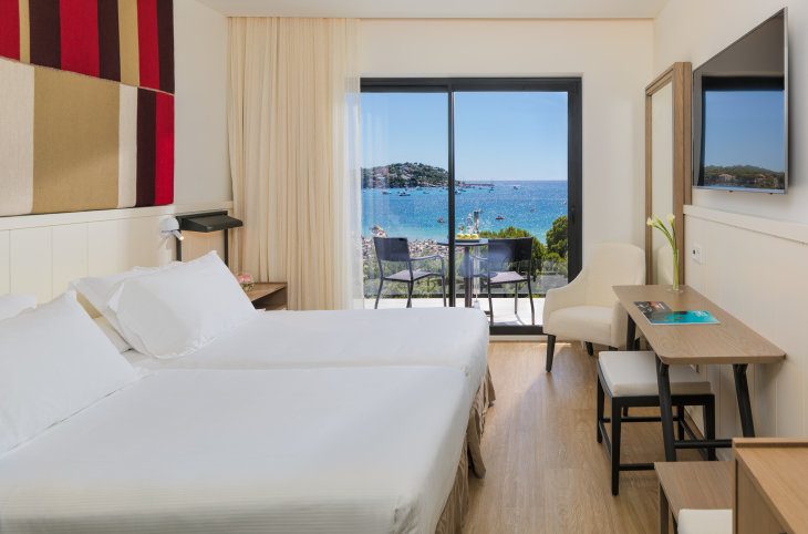 H10 Casa del Mar <div class="m-page-header__rating"><span class="m-page-header__rating--star"></span><span class="m-page-header__rating--star"></span><span class="m-page-header__rating--star"></span><span class="m-page-header__rating--star"></span></div>
