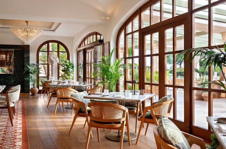 St. Regis Mardavall <div class="m-page-header__rating"><span class="m-page-header__rating--star"></span><span class="m-page-header__rating--star"></span><span class="m-page-header__rating--star"></span><span class="m-page-header__rating--star"></span><span class="m-page-header__rating--star"></span></div>