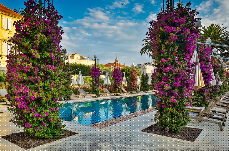 Hotel Lemongarden <div class="m-page-header__rating"><span class="m-page-header__rating--star"></span><span class="m-page-header__rating--star"></span><span class="m-page-header__rating--star"></span><span class="m-page-header__rating--star"></span><span class="m-page-header__rating--star"></span></div>
