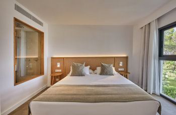 Juniorsuite Standard mit Balkon und Meerblick