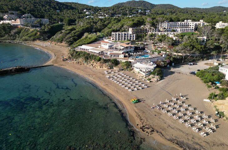 Invisa Figueral Resort Cala Blanca <div class="m-page-header__rating"><span class="m-page-header__rating--star"></span><span class="m-page-header__rating--star"></span><span class="m-page-header__rating--star"></span></div>