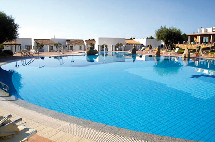 Nuraghe Arvu <div class="m-page-header__rating"><span class="m-page-header__rating--star"></span><span class="m-page-header__rating--star"></span><span class="m-page-header__rating--star"></span><span class="m-page-header__rating--star"></span></div>