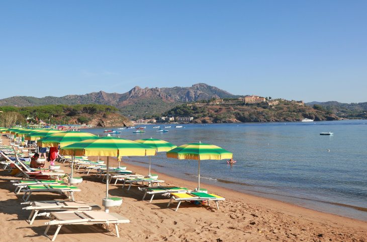 Acacie Hotel <div class="m-page-header__rating"><span class="m-page-header__rating--star"></span><span class="m-page-header__rating--star"></span><span class="m-page-header__rating--star"></span><span class="m-page-header__rating--star"></span></div>