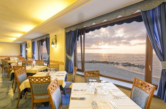 Erlebnisreise Ischia - Hotel Tritone Terme ****