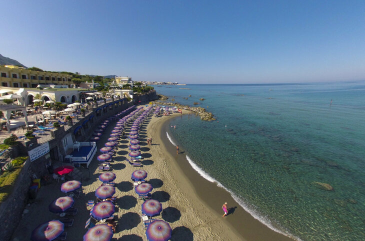 Wanderreise Ischia - Hotel Tritone Terme <div class="m-page-header__rating"><span class="m-page-header__rating--star"></span><span class="m-page-header__rating--star"></span><span class="m-page-header__rating--star"></span><span class="m-page-header__rating--star"></span></div>