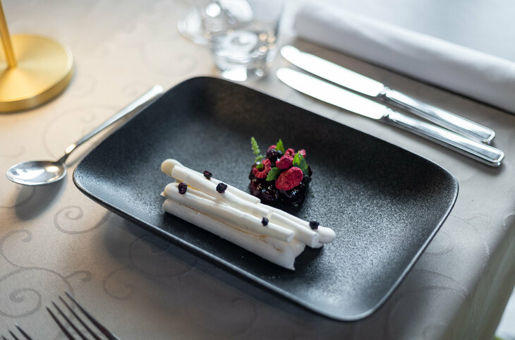 Puteus Palace Heritage Hotel <div class="m-page-header__rating"><span class="m-page-header__rating--star"></span><span class="m-page-header__rating--star"></span><span class="m-page-header__rating--star"></span><span class="m-page-header__rating--star"></span><span class="m-page-header__rating--star"></span></div>