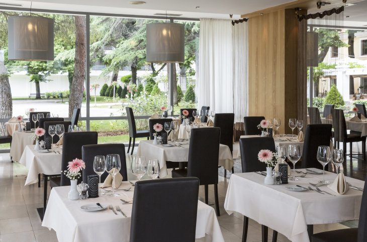 Falkensteiner Hotel Adriana <div class="m-page-header__rating"><span class="m-page-header__rating--star"></span><span class="m-page-header__rating--star"></span><span class="m-page-header__rating--star"></span><span class="m-page-header__rating--star"></span></div>