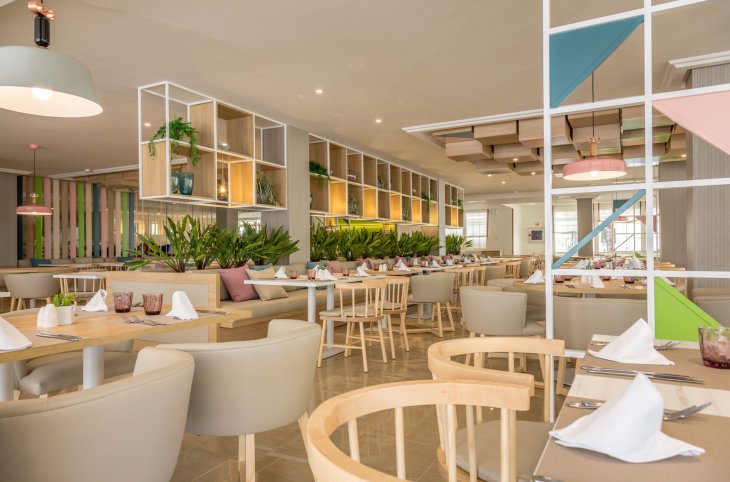 Zafiro Bahia <div class="m-page-header__rating"><span class="m-page-header__rating--star"></span><span class="m-page-header__rating--star"></span><span class="m-page-header__rating--star"></span><span class="m-page-header__rating--star"></span></div>