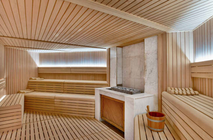 St. Regis Mardavall <div class="m-page-header__rating"><span class="m-page-header__rating--star"></span><span class="m-page-header__rating--star"></span><span class="m-page-header__rating--star"></span><span class="m-page-header__rating--star"></span><span class="m-page-header__rating--star"></span></div>