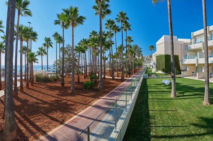 Hipotels Mediterraneo Club <div class="m-page-header__rating"><span class="m-page-header__rating--star"></span><span class="m-page-header__rating--star"></span><span class="m-page-header__rating--star"></span><span class="m-page-header__rating--star"></span></div>