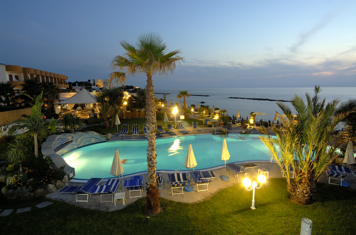 Wanderreise Ischia - Hotel Tritone Terme <div class="m-page-header__rating"><span class="m-page-header__rating--star"></span><span class="m-page-header__rating--star"></span><span class="m-page-header__rating--star"></span><span class="m-page-header__rating--star"></span></div>