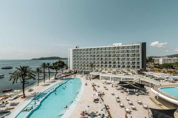 The Ibiza Twiins Hotel <div class="m-page-header__rating"><span class="m-page-header__rating--star"></span><span class="m-page-header__rating--star"></span><span class="m-page-header__rating--star"></span><span class="m-page-header__rating--star"></span><span class="m-page-header__rating--s ">s</span></div>