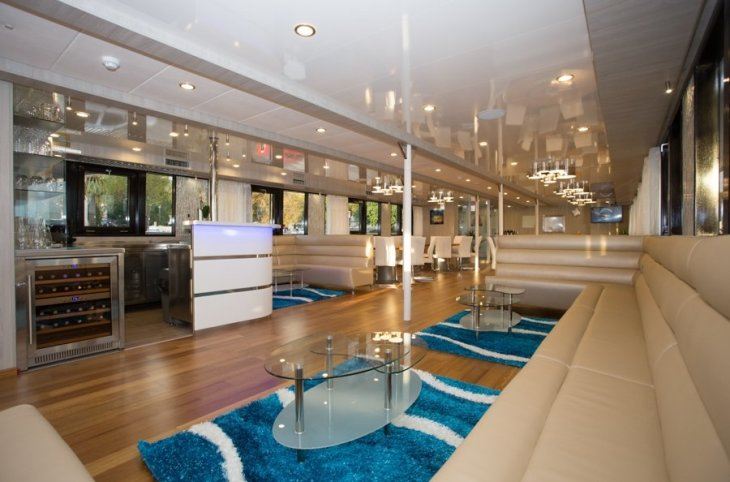 Kreuzfahrt Deluxe <div class="m-page-header__rating"></div>