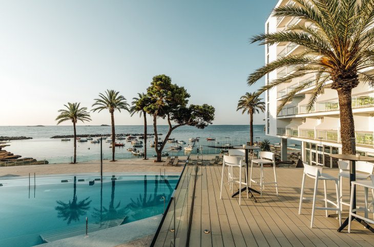 The Ibiza Twiins Hotel <div class="m-page-header__rating"><span class="m-page-header__rating--star"></span><span class="m-page-header__rating--star"></span><span class="m-page-header__rating--star"></span><span class="m-page-header__rating--star"></span><span class="m-page-header__rating--s ">s</span></div>