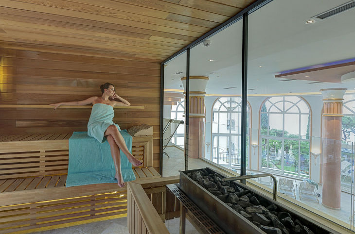 Hotel Miramar <div class="m-page-header__rating"><span class="m-page-header__rating--star"></span><span class="m-page-header__rating--star"></span><span class="m-page-header__rating--star"></span><span class="m-page-header__rating--star"></span><span class="m-page-header__rating--s ">s</span></div>