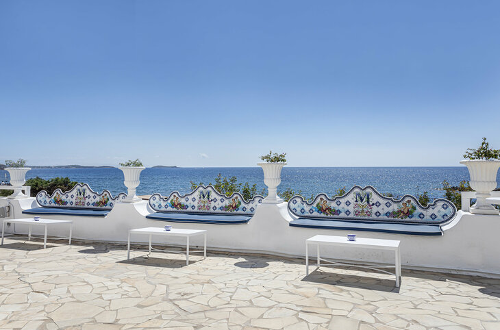 Mongibello Ibiza <div class="m-page-header__rating"><span class="m-page-header__rating--star"></span><span class="m-page-header__rating--star"></span><span class="m-page-header__rating--star"></span><span class="m-page-header__rating--star"></span></div>